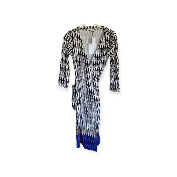 Diane Von Furstenberg Silk Wrap Dress Modern Harlequin Size 0 NWT - Picture 5 of 16